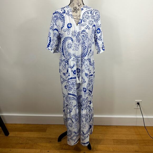 Lightweight 3/4 sleeve v-neck coastal grandma white and blue boho maxi dress